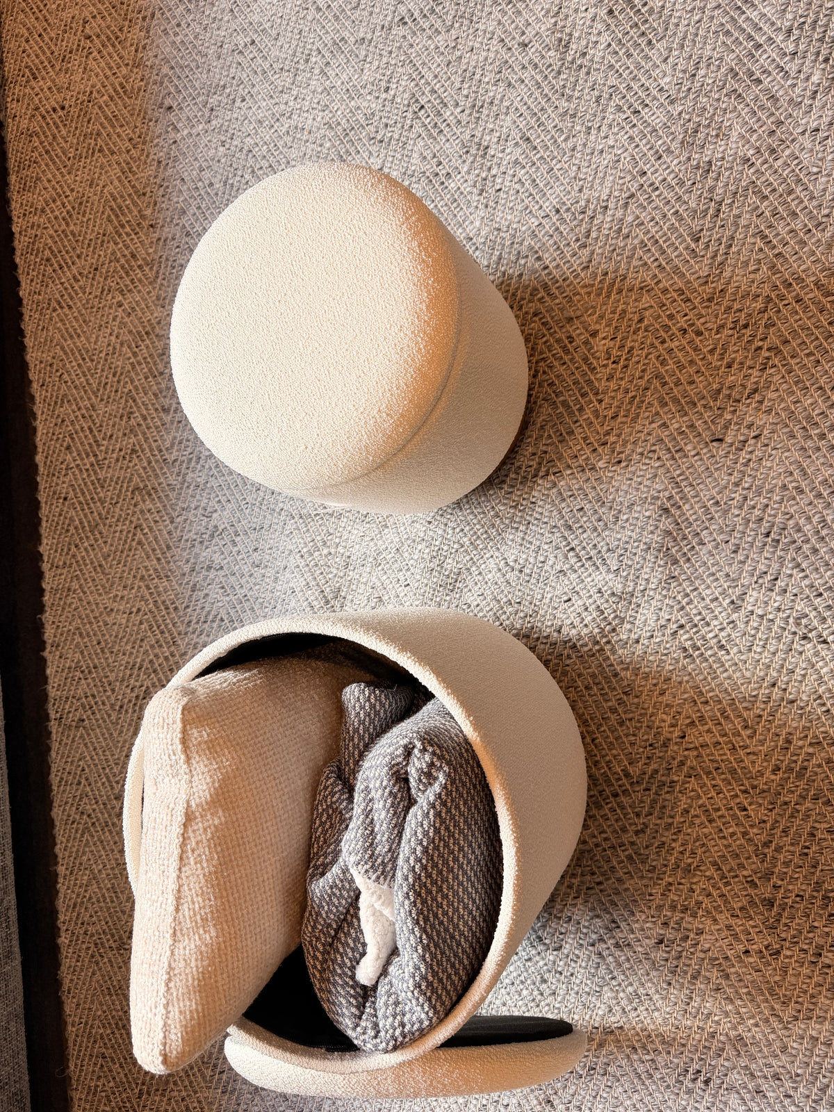 wn-shoot-open boucle-fabric-round-storage-ottoman-stool-set-of-2-wood-base