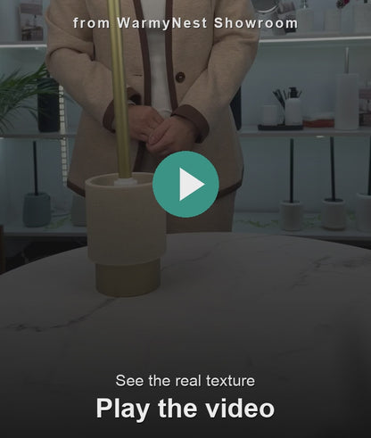wn-pdp-video goldsand-04-toiletbrush