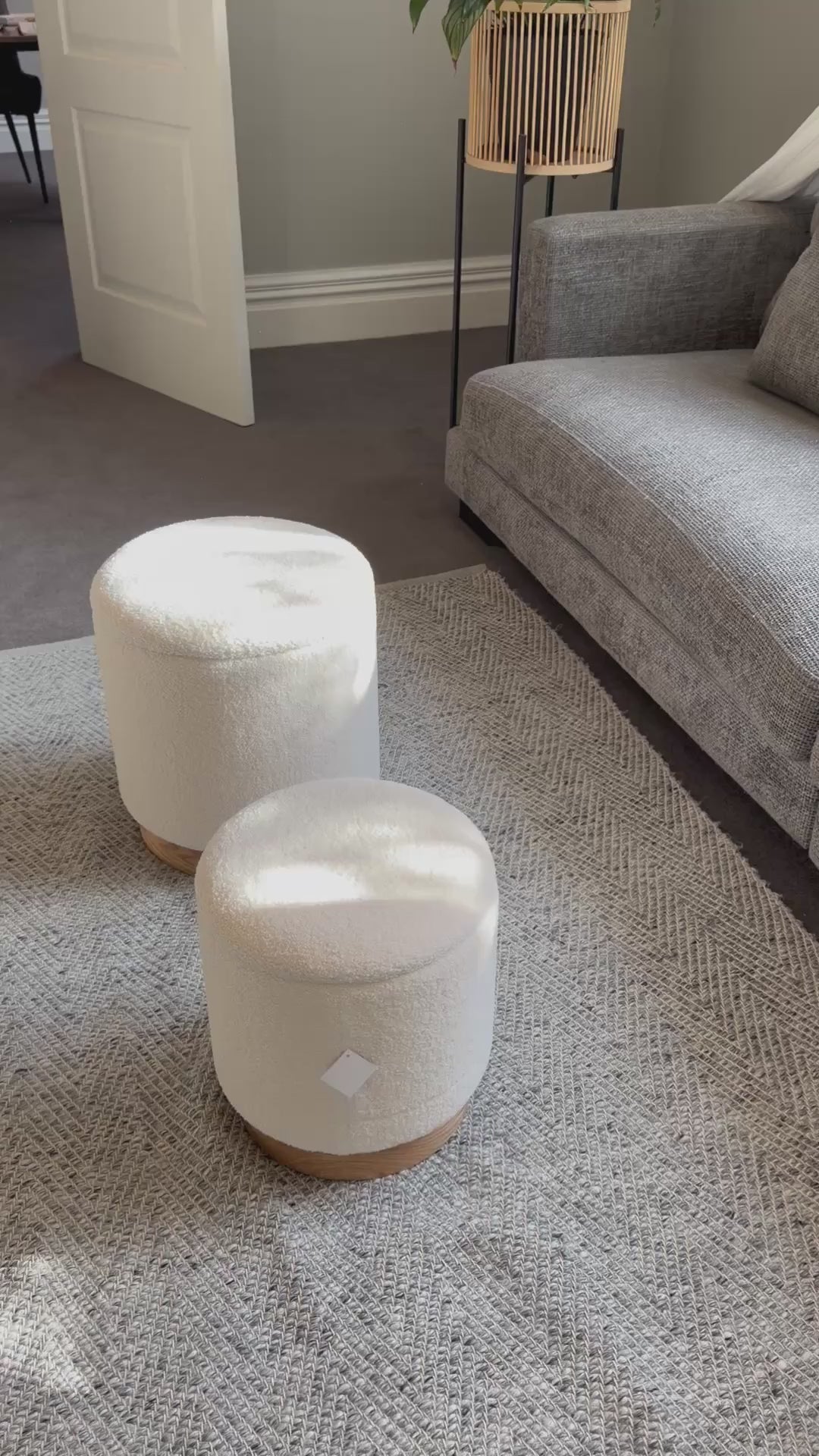 wn-pdp-video shoot-2026-09-14 sherpa-fur-round-storage-ottoman-stool-set-of-2-wood-base-white