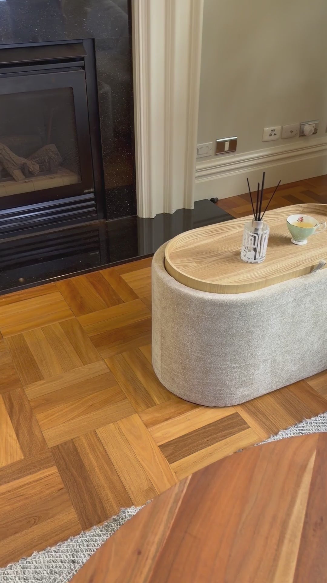 wn-pdp-video shoot-2026-09-14 chenille-fabric-rectangular-storage-ottoman-bench-with-tray-beige